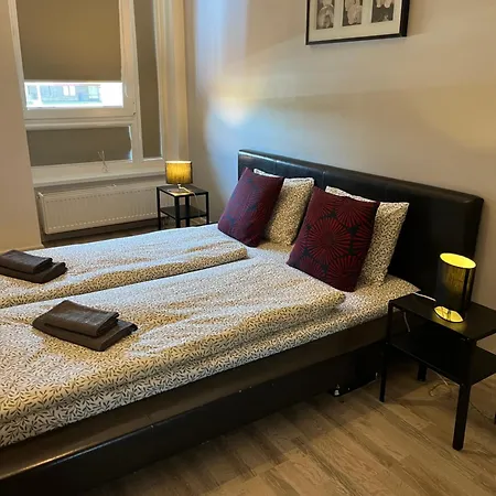 Apartament Near Station